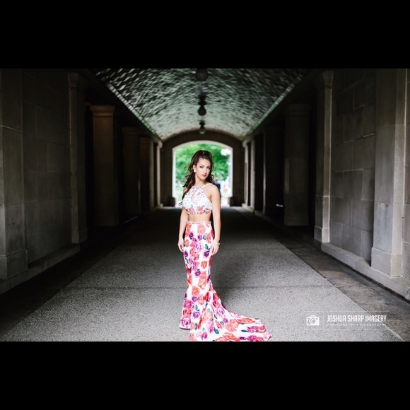 Jovani floral 2 piece - Picture 2 of 3